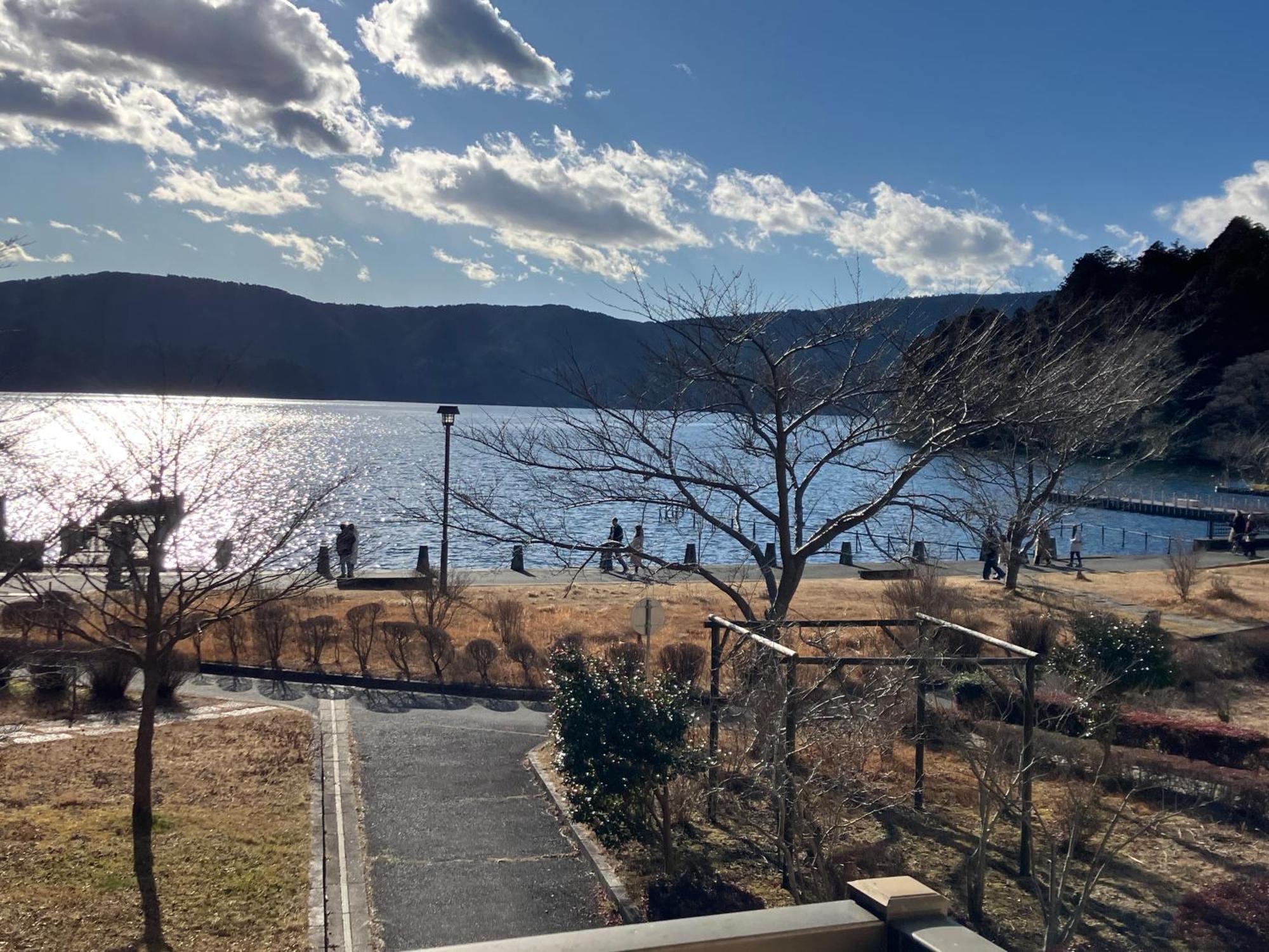 Lake Side Inn MiraХаконе Екстериор снимка