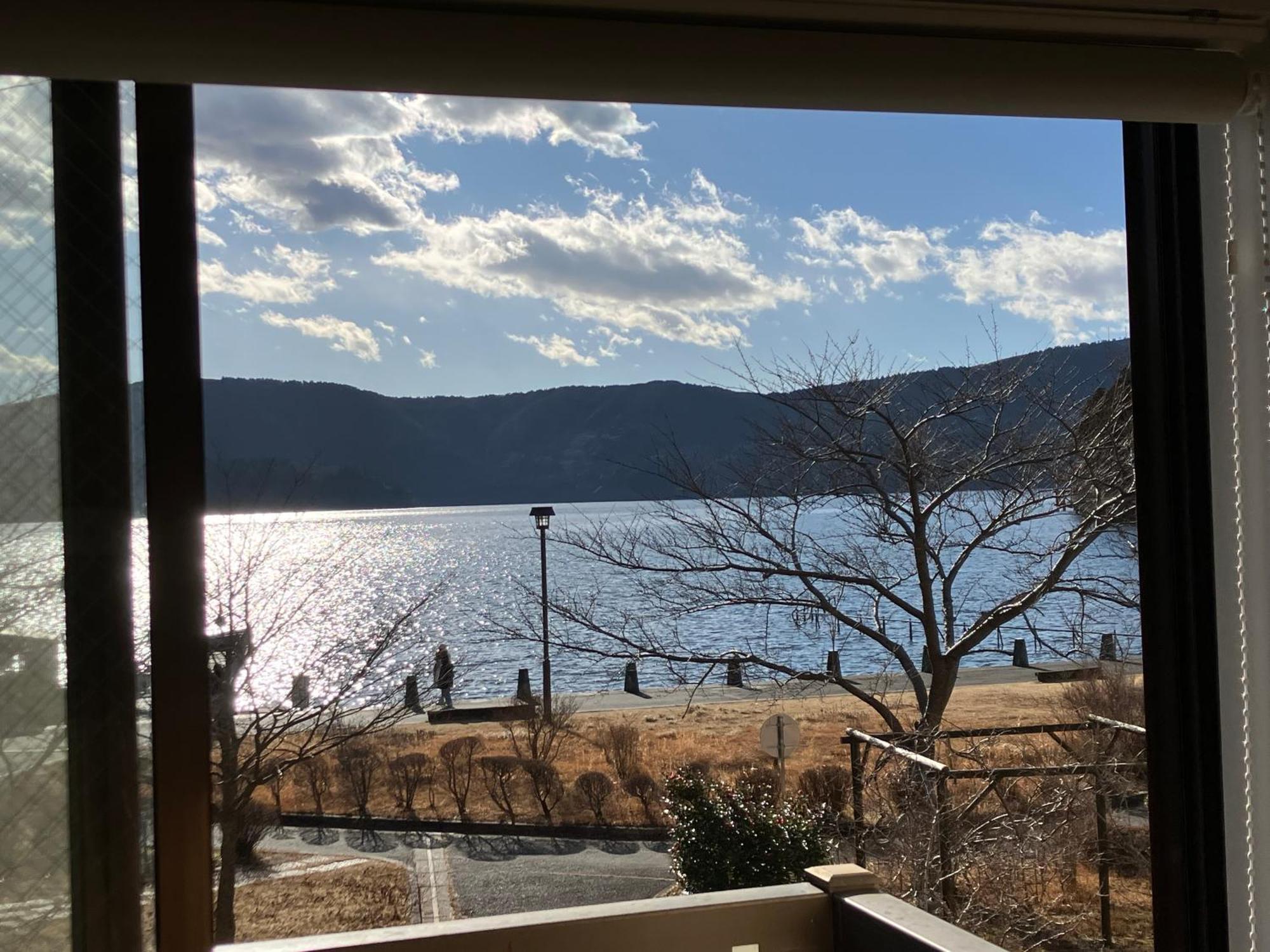 Lake Side Inn MiraХаконе Екстериор снимка